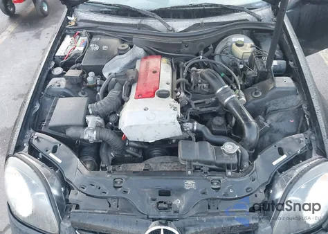 2000 Mercedes-Benz Slk 230 Kompressor из США, поврежденный, VIN WDBKK47F7YF151123